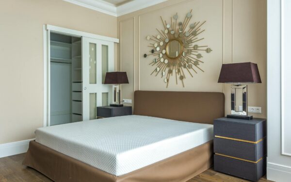 Dlaczego drzwi przesuwne na wymiar są jednym z najbardziej funkcjonalnych rozwiązań w nowoczesnych wnętrzach?